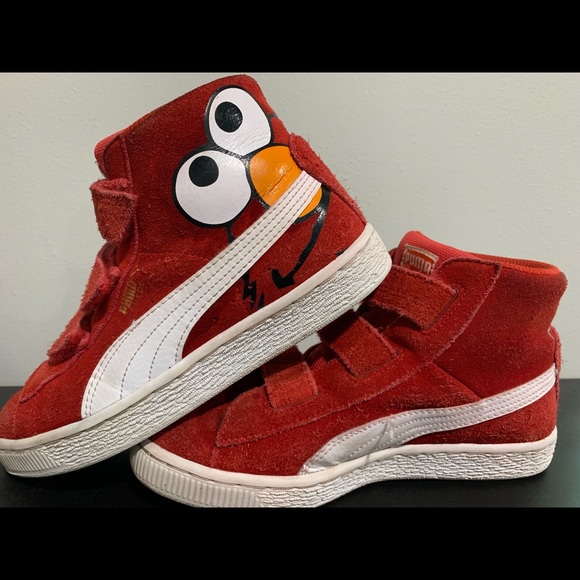 red pumas size 3
